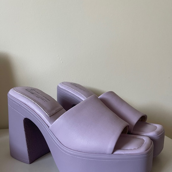 Call it spring palomaa heels - Picture 2 of 5